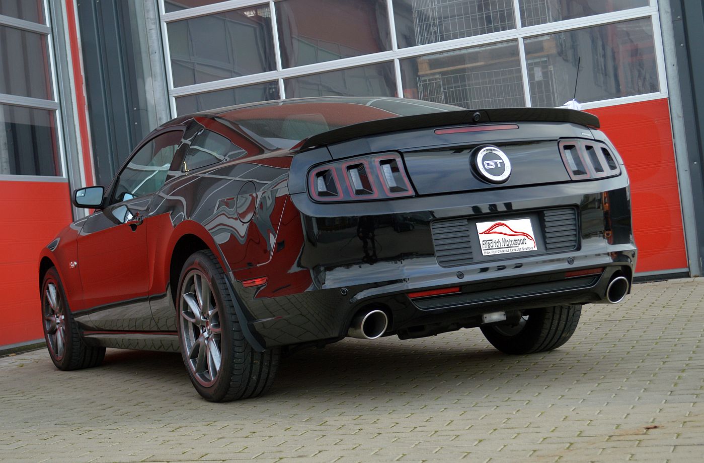 Friedrich Motorsport 76mm Duplex-Anlage mit Klappensteuerung Ford Mustang 5 Facelift (S197)
