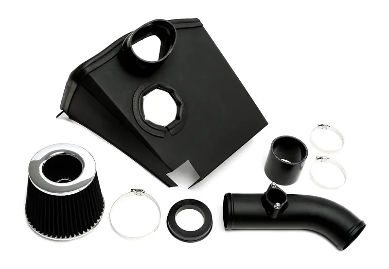 TA Technix Ansaugrohr Kit schwarz / air intake kit / passend für BMW 1er (E81/E82/E87/E88)/ 3er (E90-​E93)/ 120i + 320i