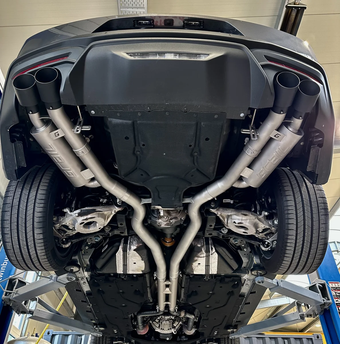 Grail Komplettanlage für Ford Mustang Gen.7 5.0L 4-Rohr ECE