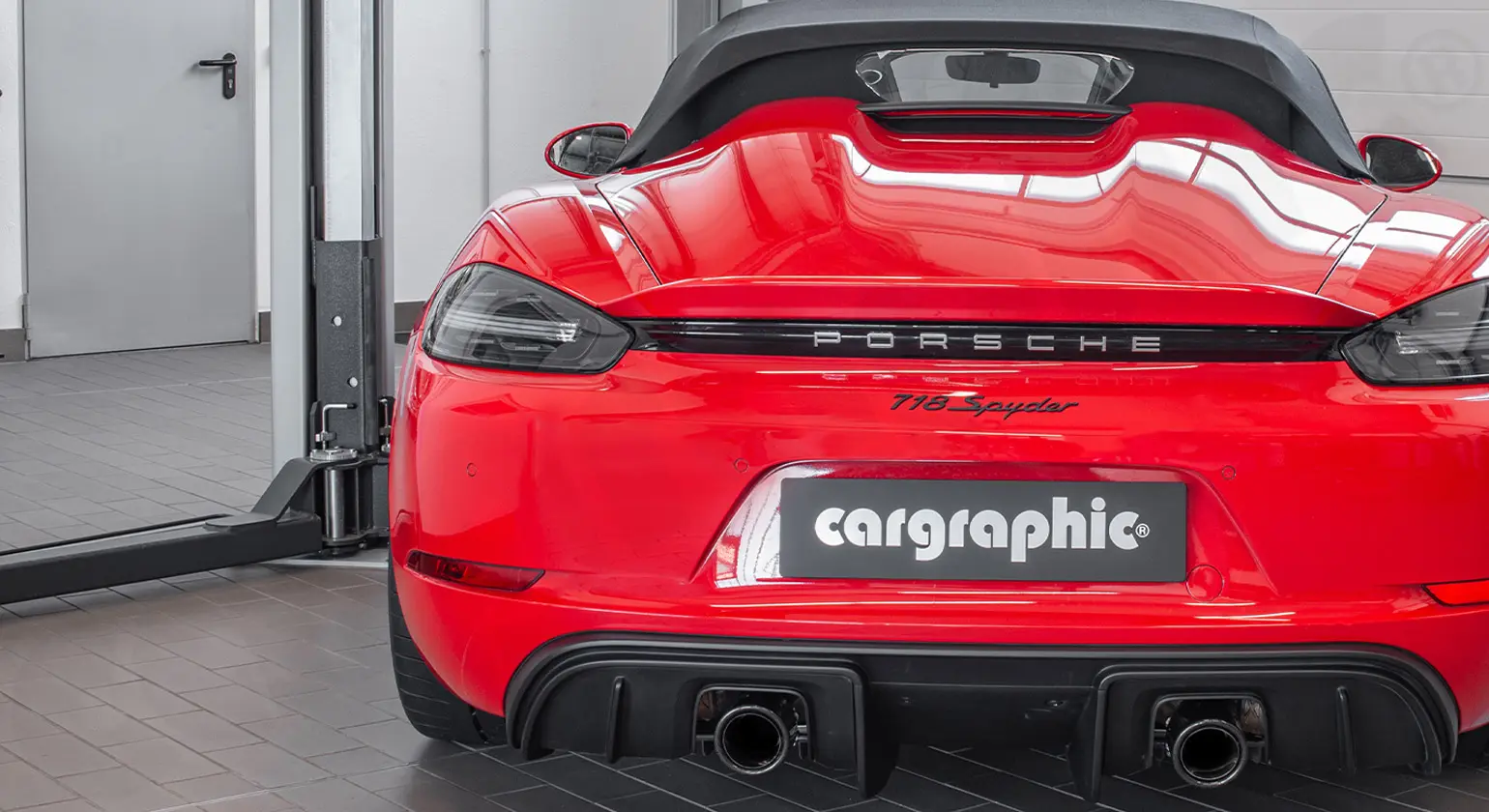 CARGRAPHIC Sport Endrohre für Porsche 718 Bild