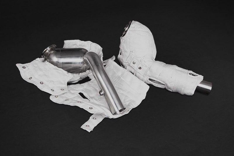 Capristo Downpipes mit 250 Zellen Sport Katalysatoren mit Hitzeschutz für Ferrari Portofino