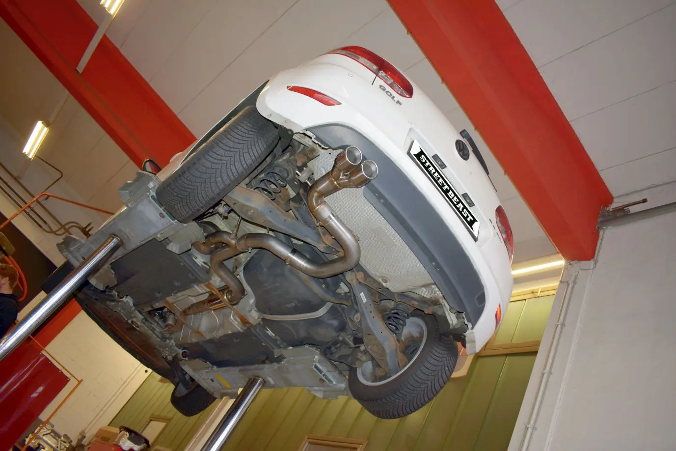 StreetBeast 76mm Single-Anlage VW Golf VI 