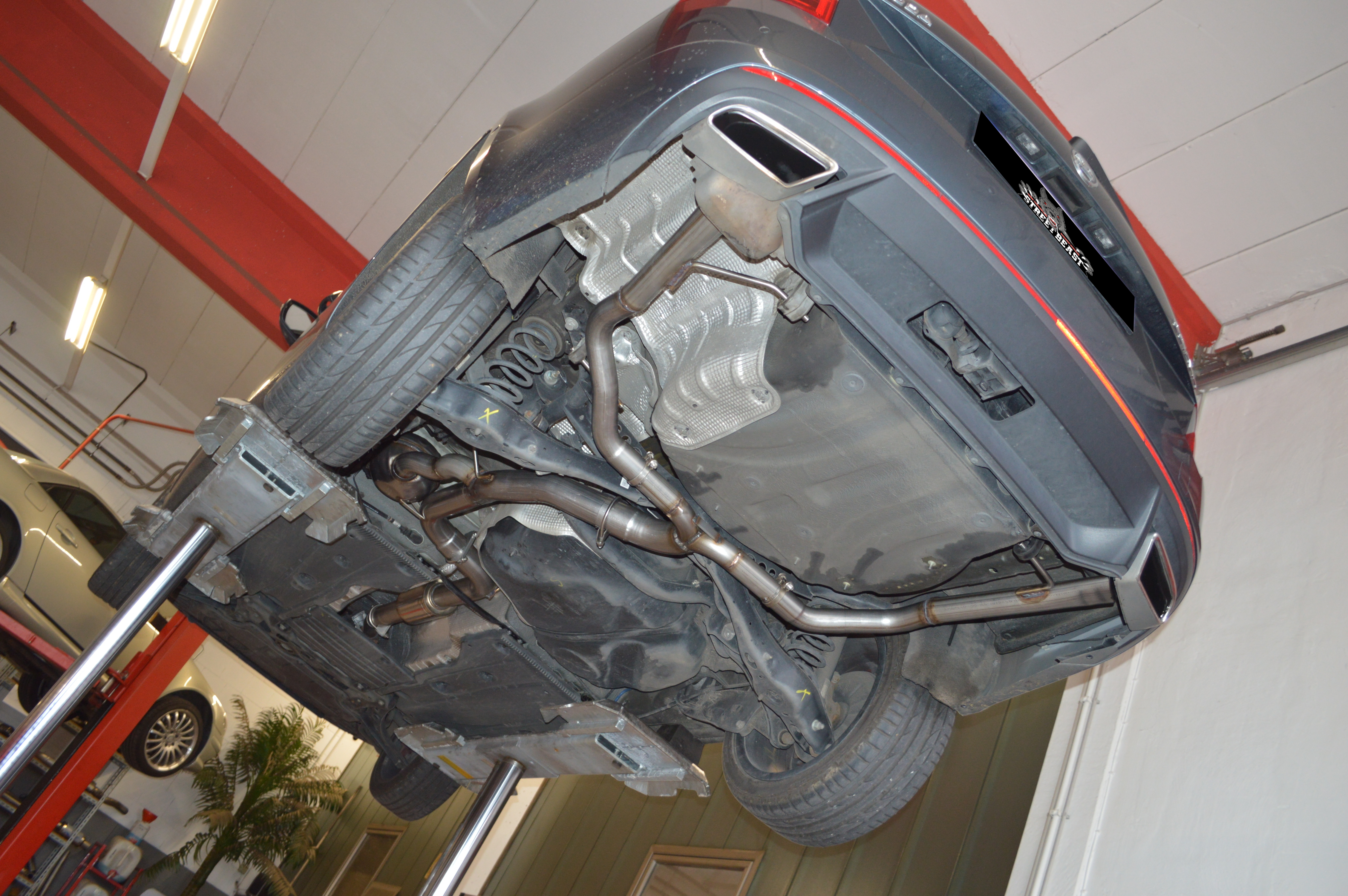 StreetBeast 76mm Duplex-Anlage für Skoda Octavia RS 