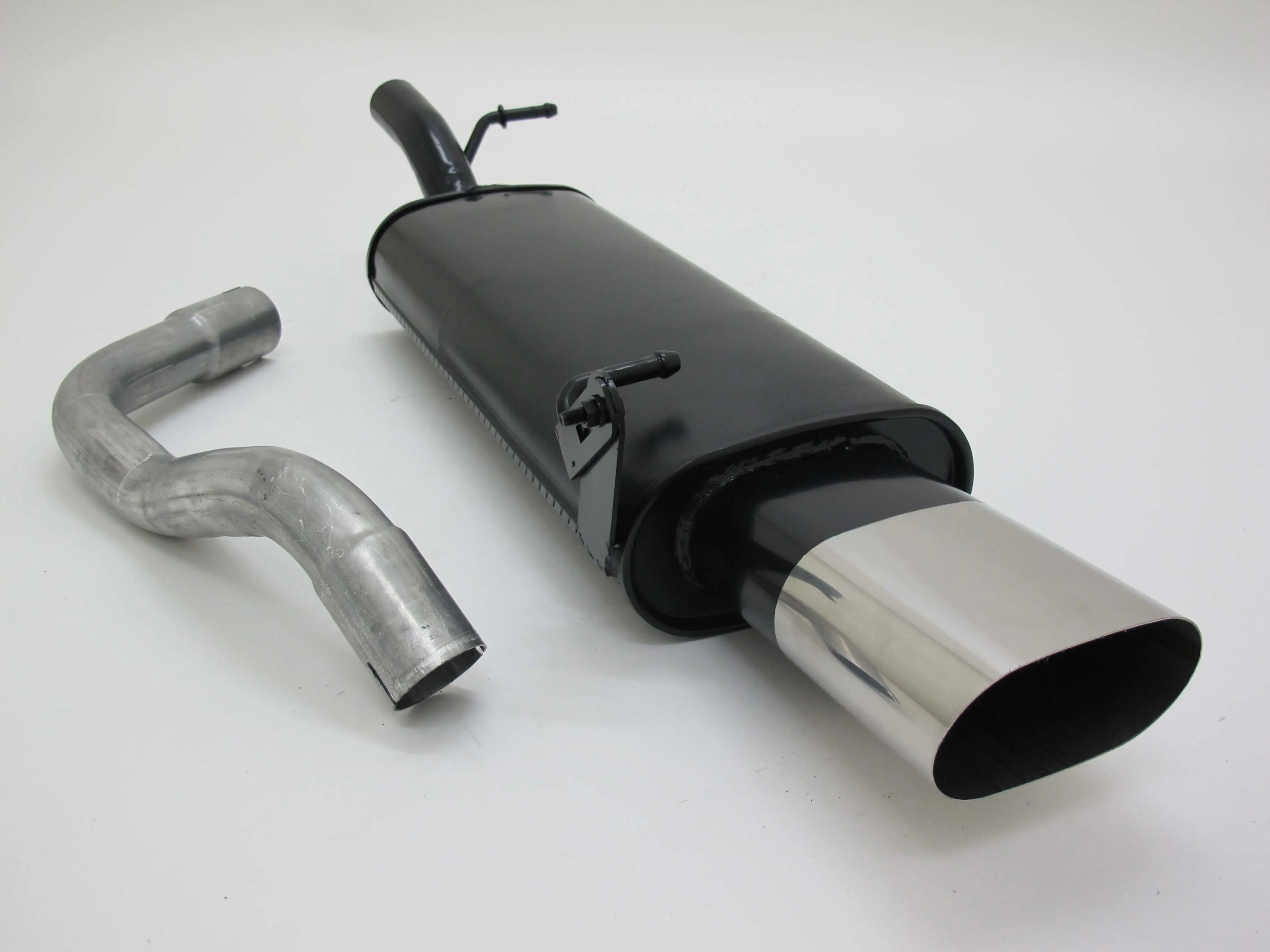 Novus Sportauspuff für Audi A3 / Seat Leon / VW Golf 4 / VW New Beetle