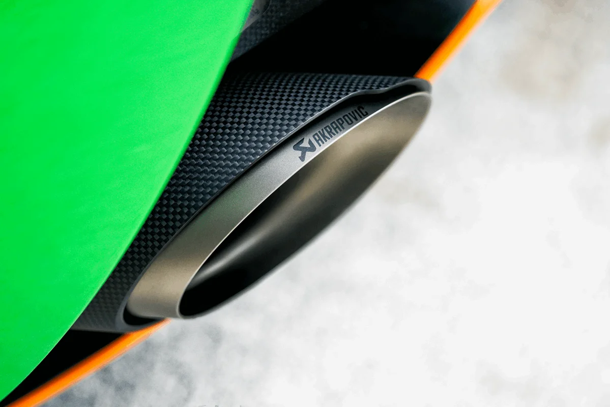 Akrapovic Slip-On Titan für McLaren 540C/570S 