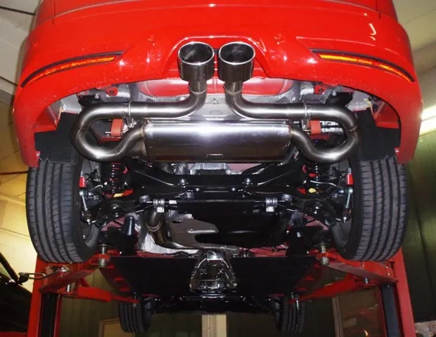 Friedrich Motorsport 76mm Anlage Ford Focus ST 