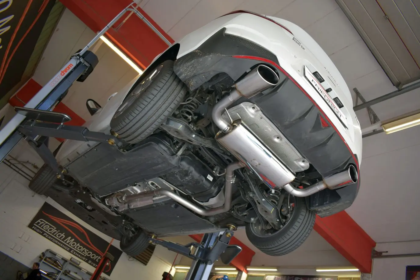 Friedrich Motorsport Duplex Hyundai i30 PDE Fastback 