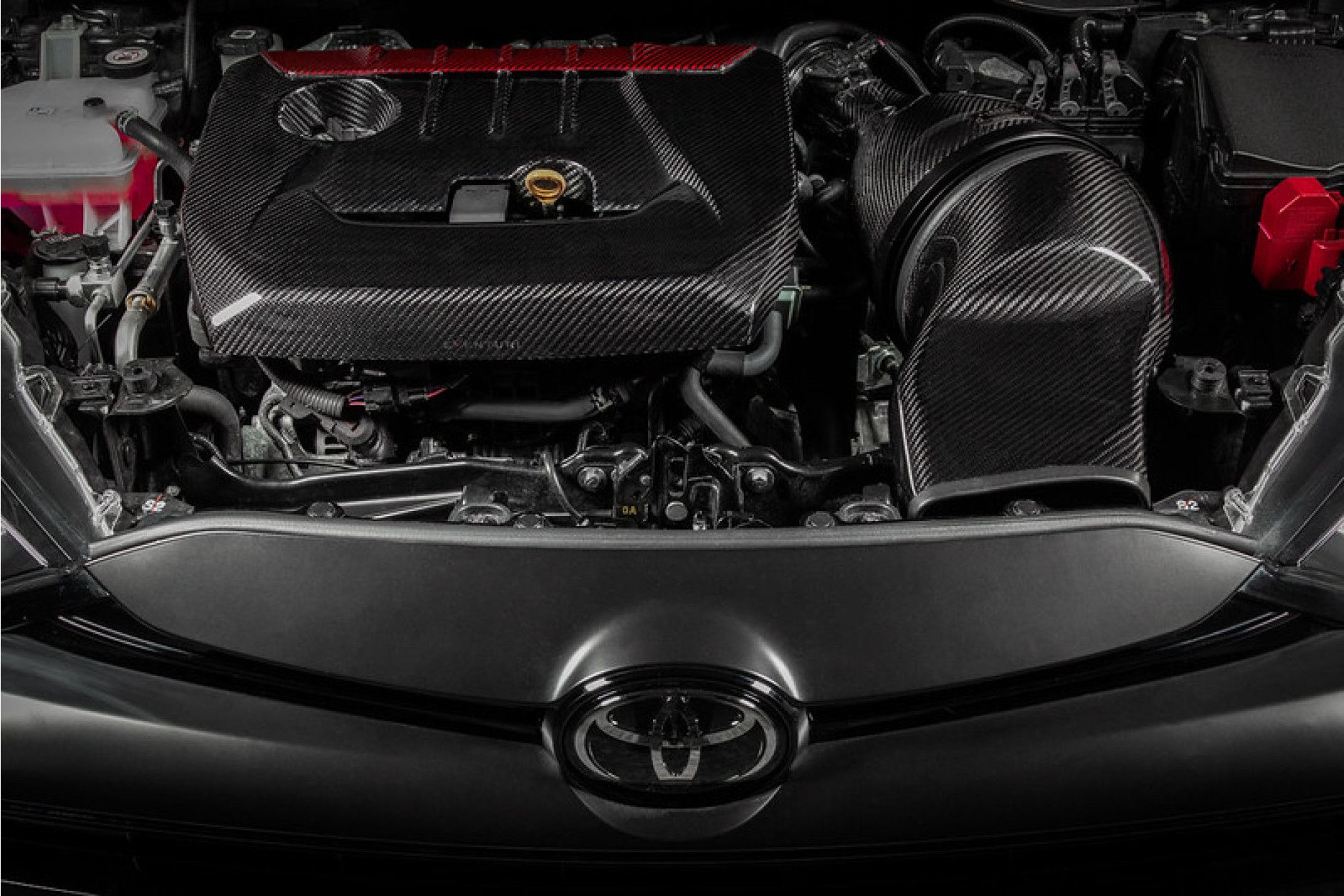 Eventuri Carbon Kevlar Abdeckung für Yaris GR 2021+ Anleitung