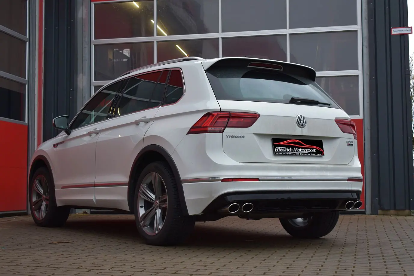 Friedrich Motorsport Duplex-Endschalldämpfer VW Tiguan II Foto