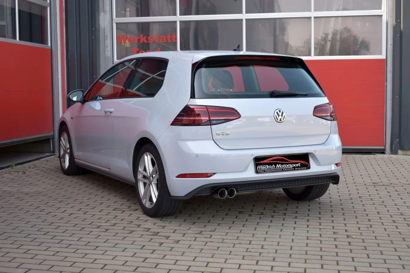 Friedrich Motorsport 76mm Anlage VW Golf VII GTD Foto