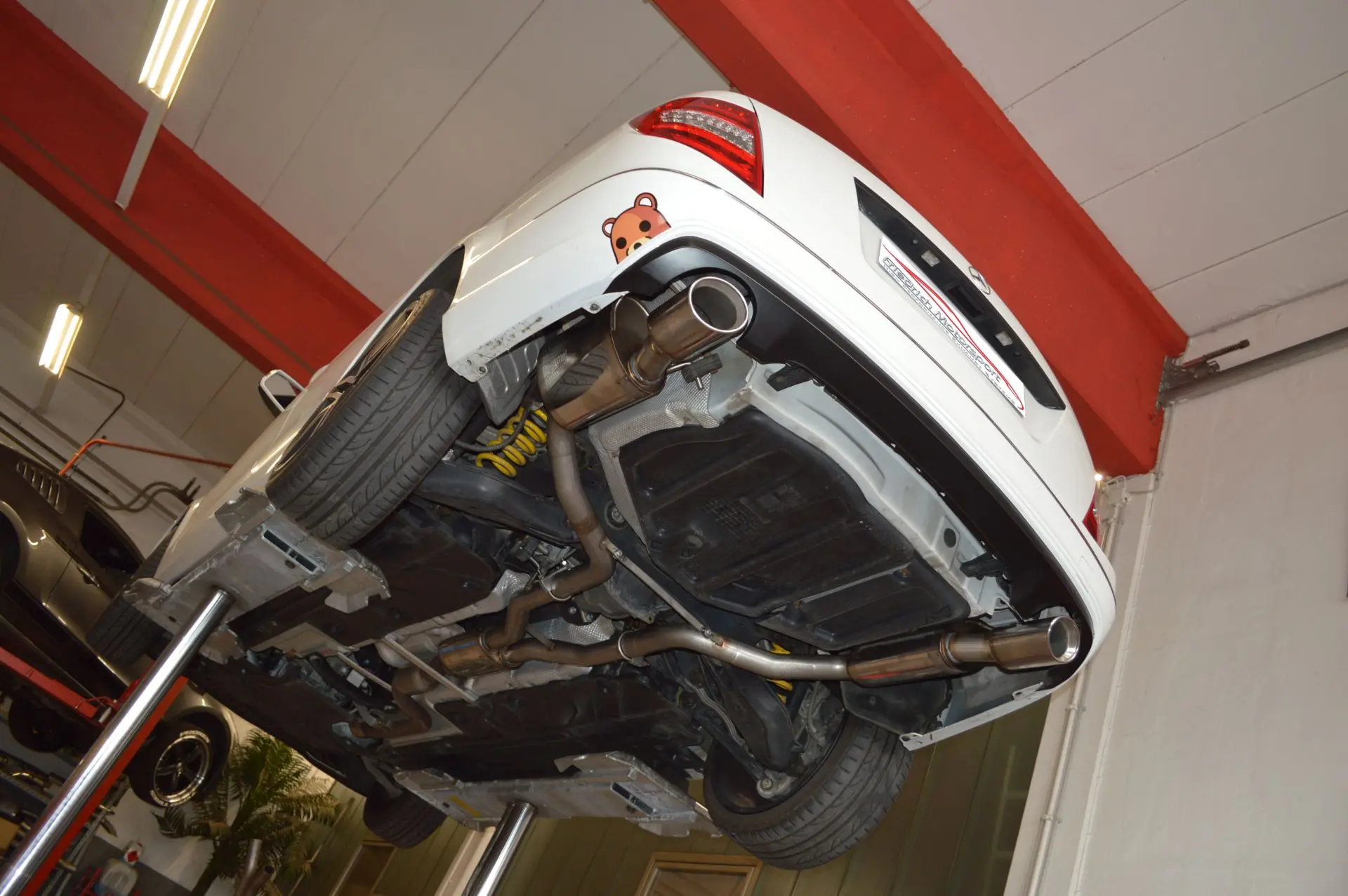  Friedrich Motorsport Duplex-Endschalldämpfer C-Klasse Foto