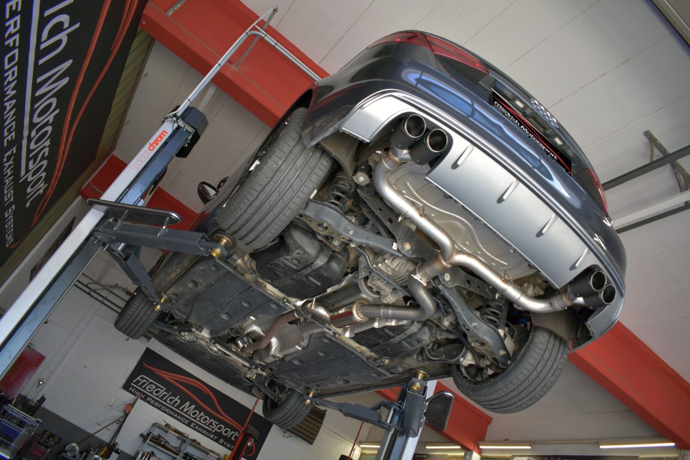  Friedrich Motorsport Duplex-Auspuff Audi A3 8V Foto