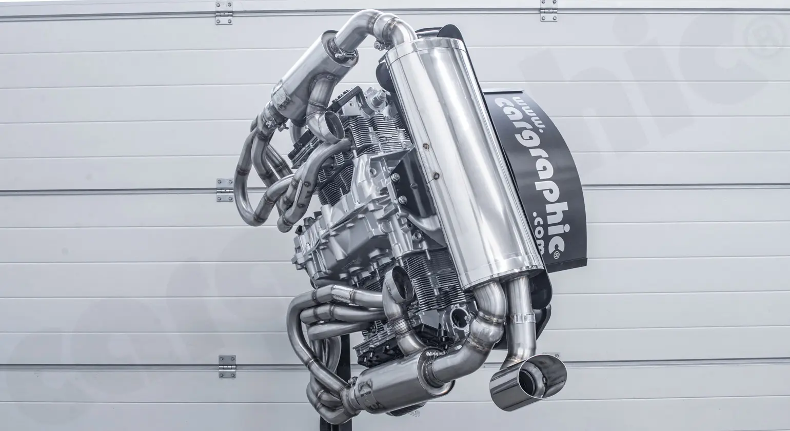 CARGRAPHIC Sportabgasanlage für Porsche 911 964 Details