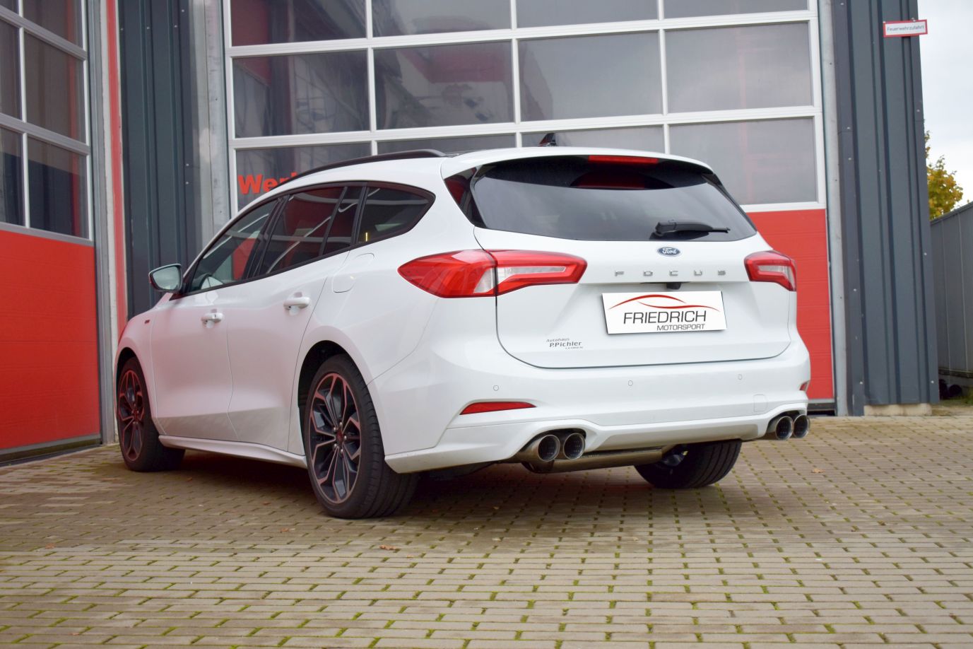 Friedrich Motorsport Gruppe A Duplex-Anlage Ford Focus IV Turnier DEH 