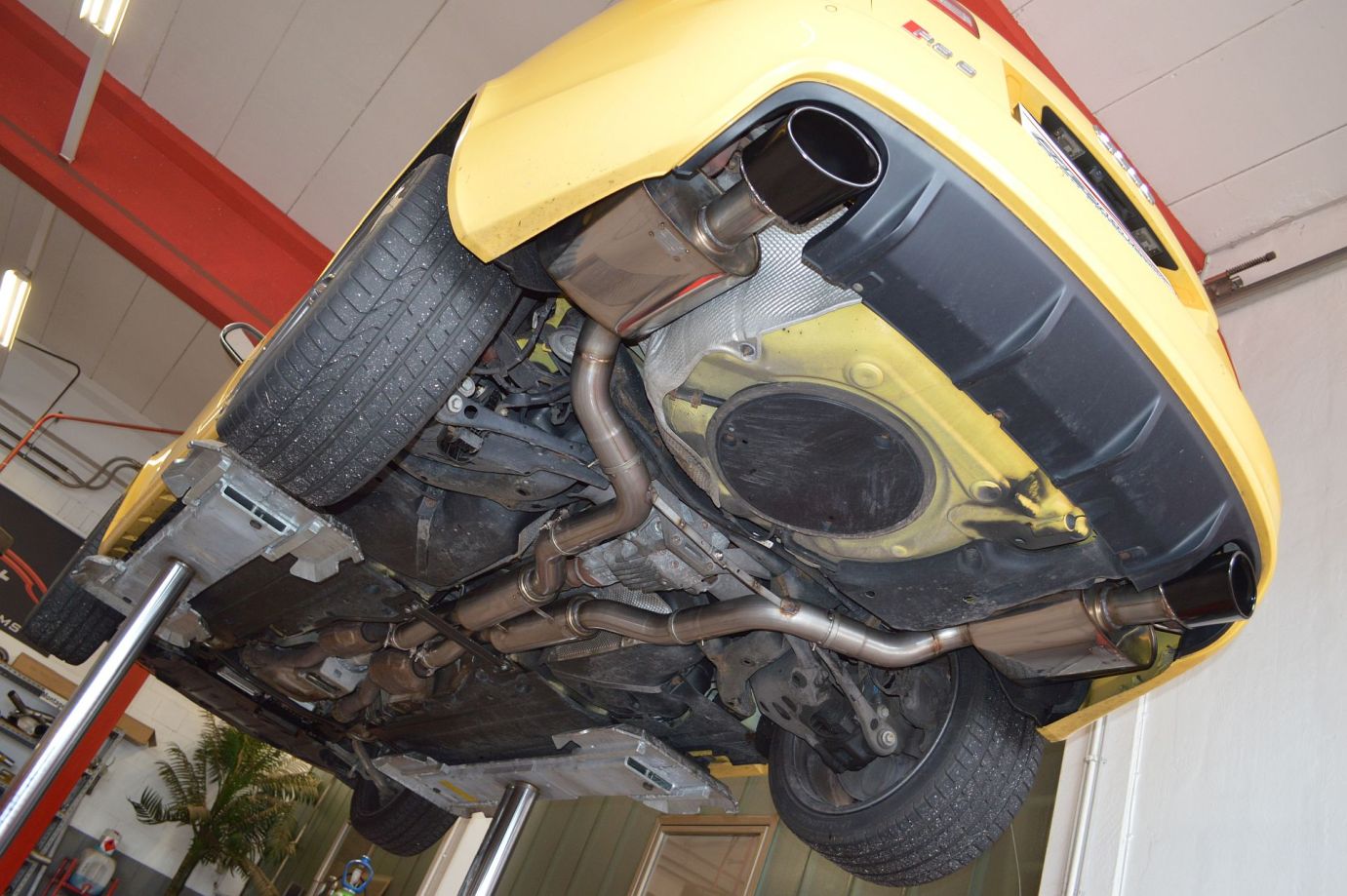 Friedrich Motorsport Duplex 2x76mm Audi RS6 4F 