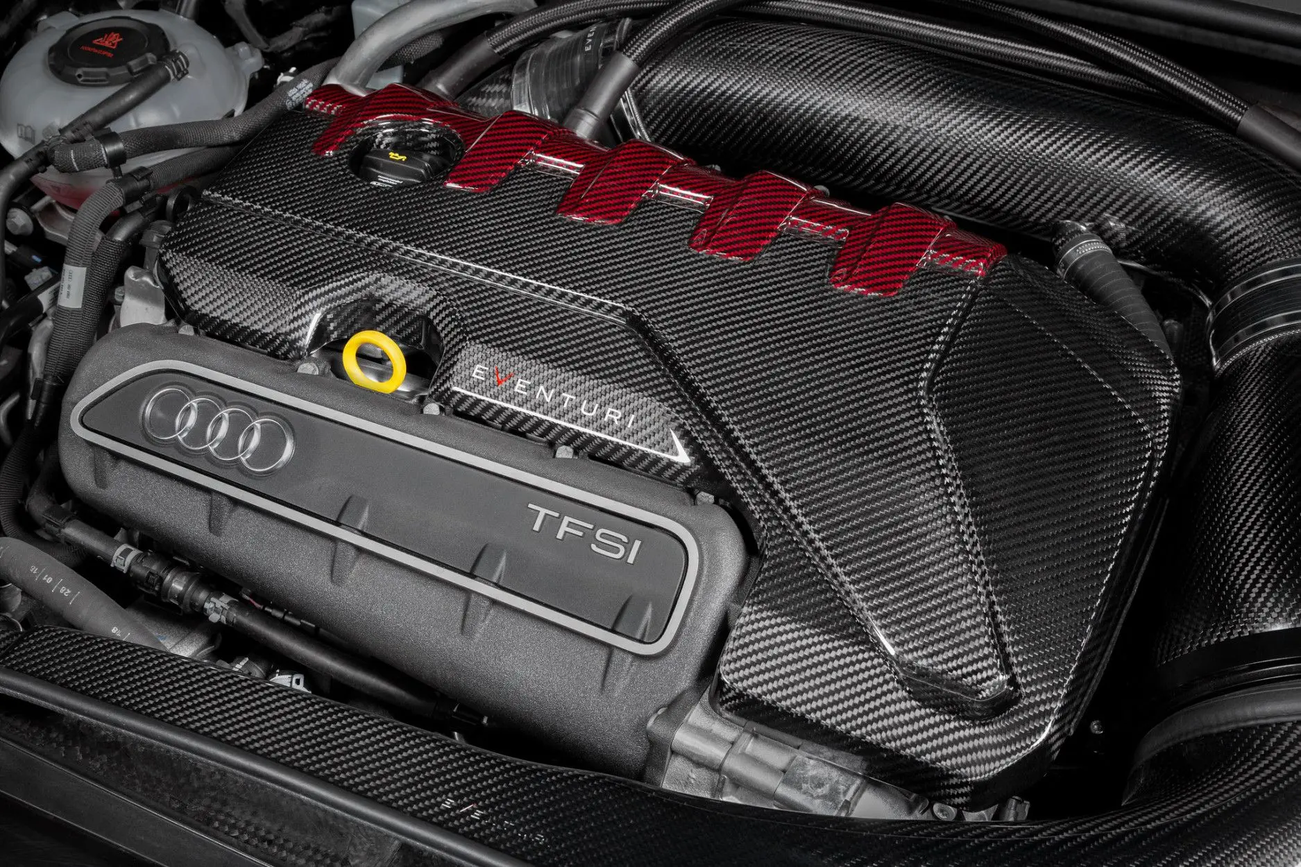 Eventuri Carbon Motorabdeckung für Audi RS3 & TTRS Anleitung