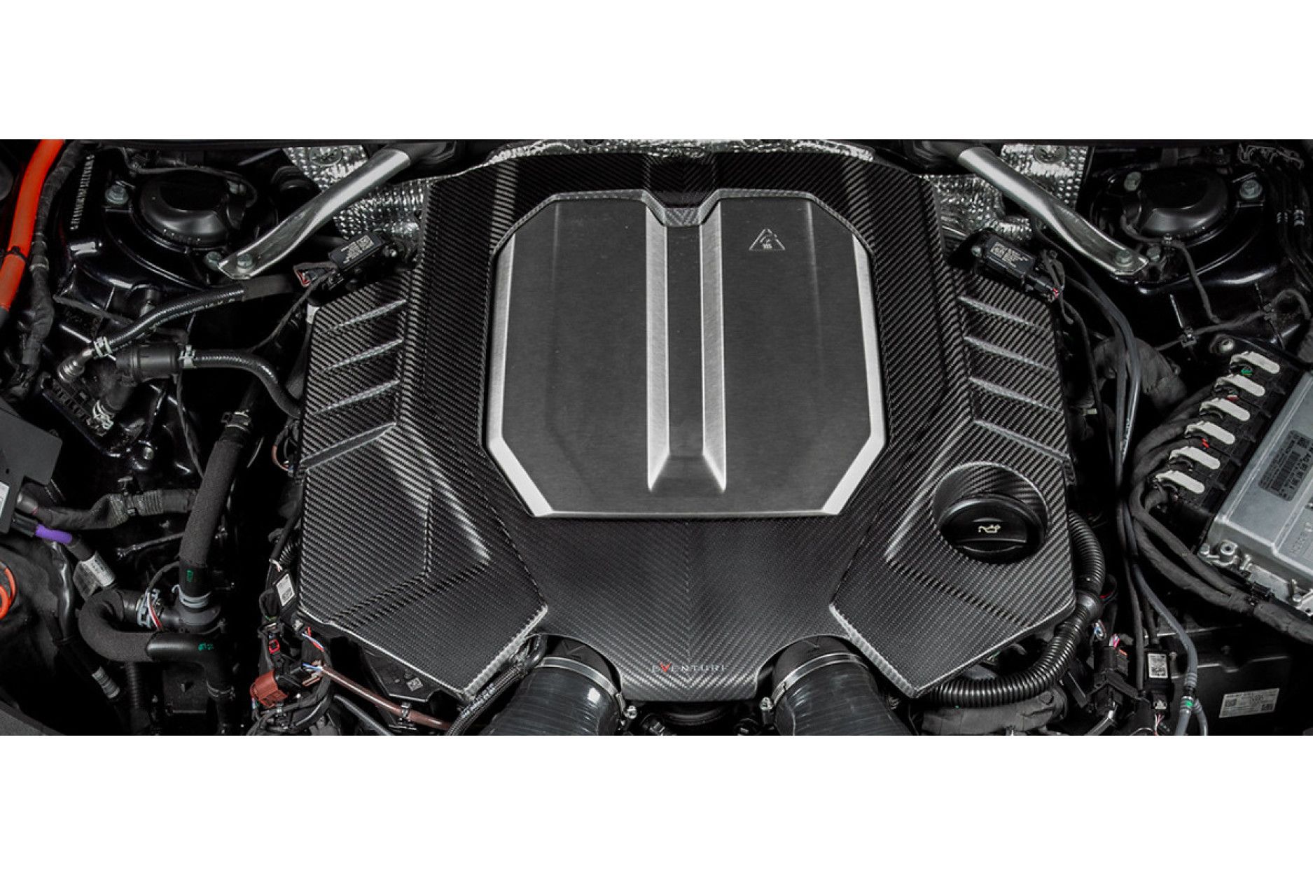 Eventuri Carbon Motorabdeckung Audi C8 RS6 RS7