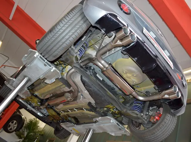 Friedrich Motorsport Duplexanlage für Opel ADAM S Foto