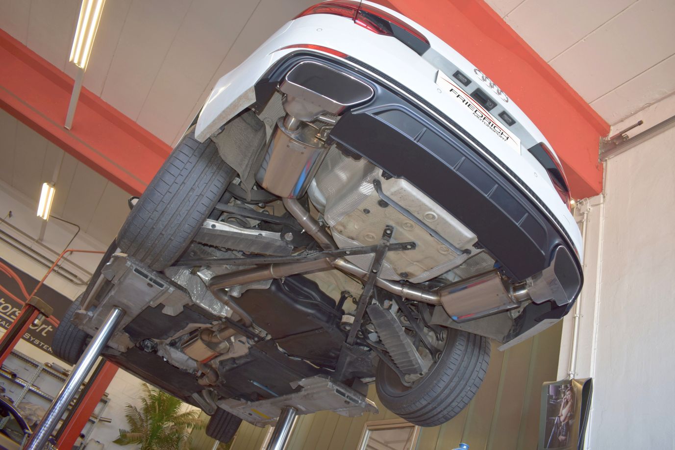 Friedrich Motorsport Duplex-Auspuff Audi A4 B9 