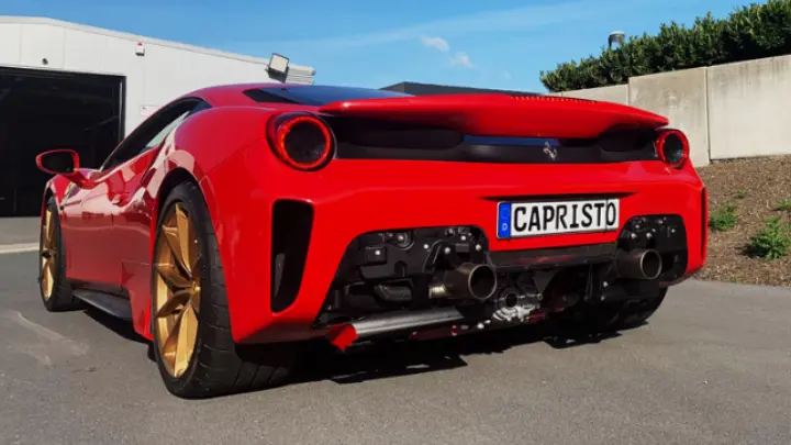 Capristo Endrohre farbig beschichtet ohne Gutachten für Ferrari 488 Pista inkl. Spider