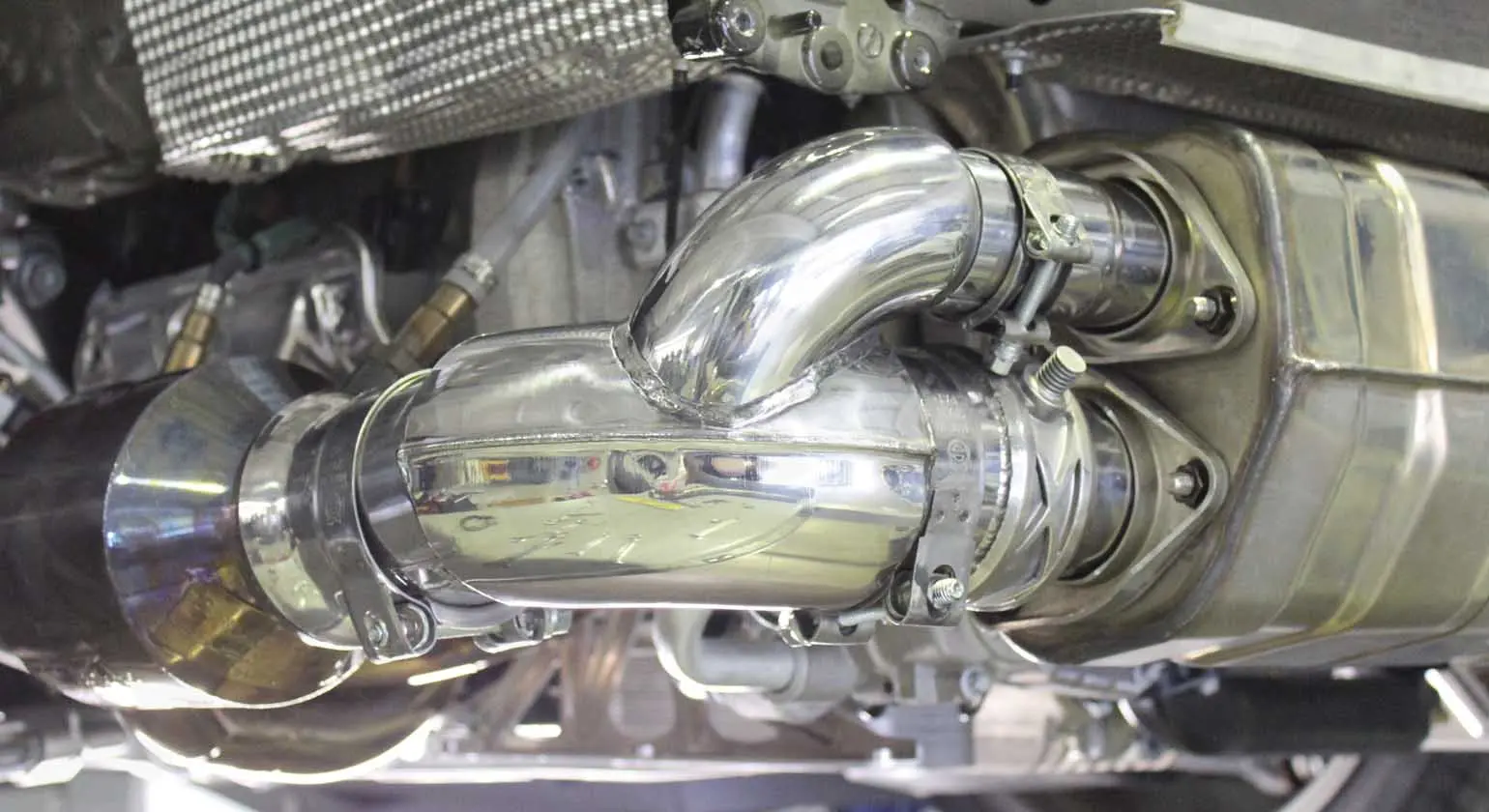 CARGRAPHIC Ersatzrohre für Porsche 991 GT3 RS Bild