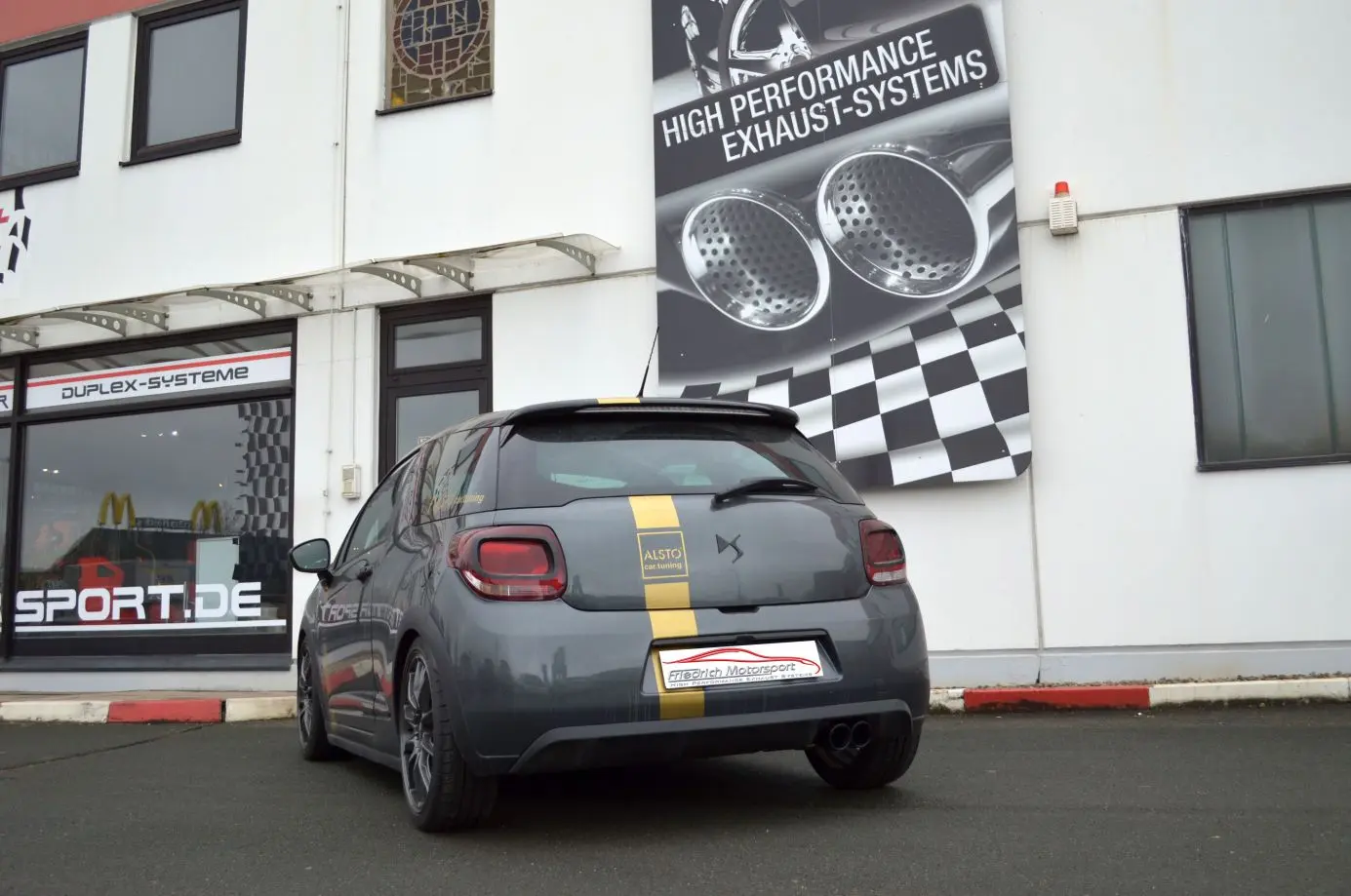 Friedrich Motorsport 70mm Anlage Citroen DS3 Foto