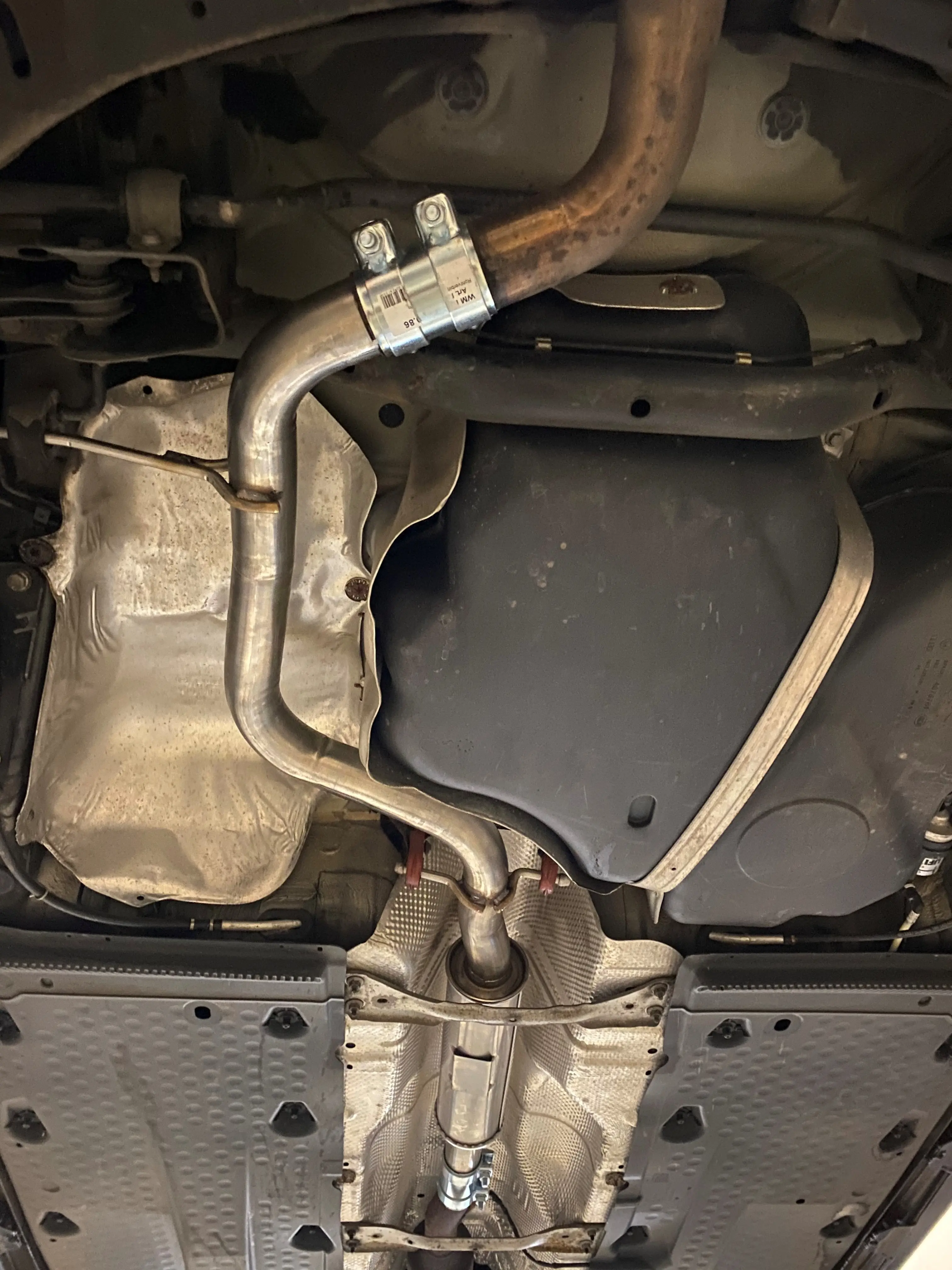 NOVUS Edelstahl Sport Vorschalldämpfer VW Scirocco 2.0 TSI 