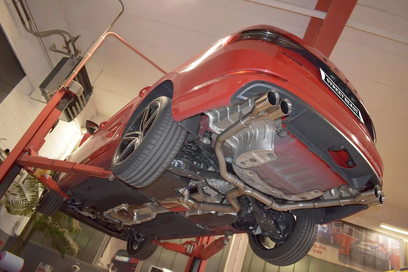 StreetBeast 76mm Duplex-Anlage Skoda Superb 3V Foto