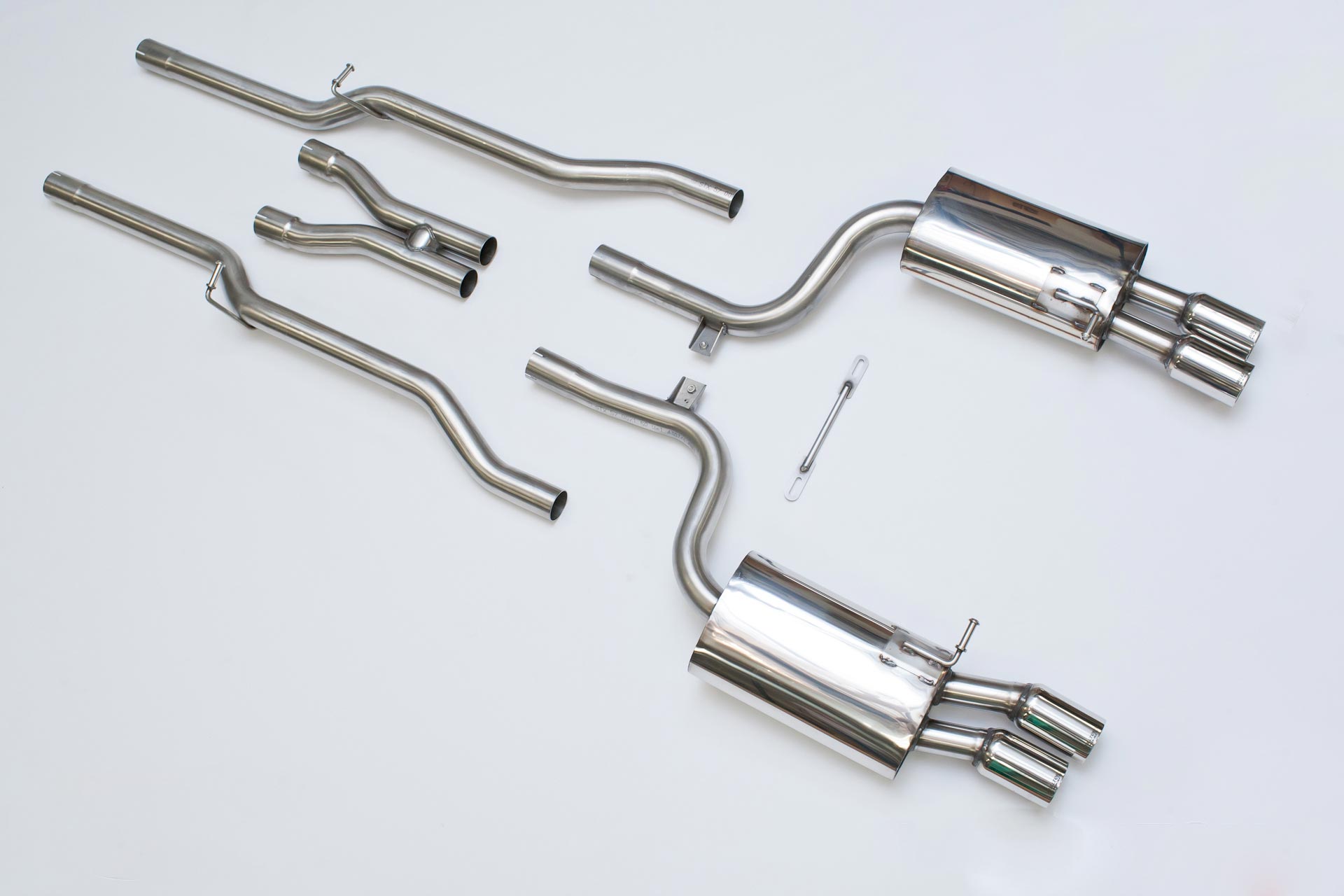 Milltek Komplettanlage (non-resonated) für Audi S4 B7