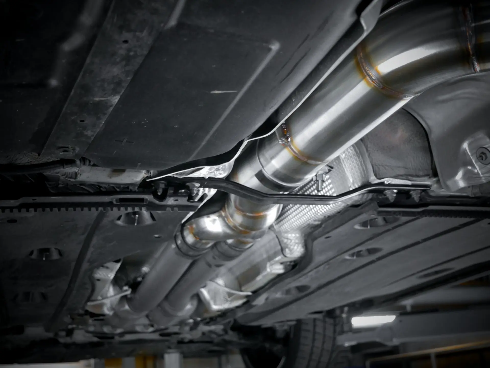 Hurricane 3,5 Zoll Abgasanlage für Audi RS3 8V FL Informationen