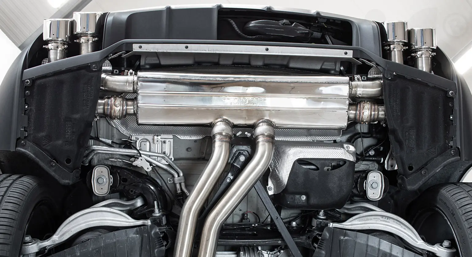 CARGRAPHIC Sportauspuff für Porsche Cayenne 3 Details