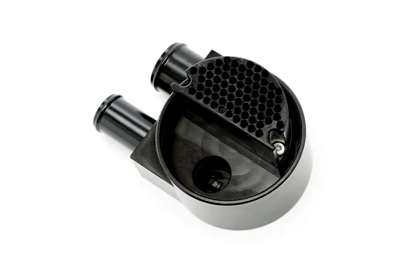 TA Technix Öl Catch Can für BMW M2 M3 M4 S55 Foto