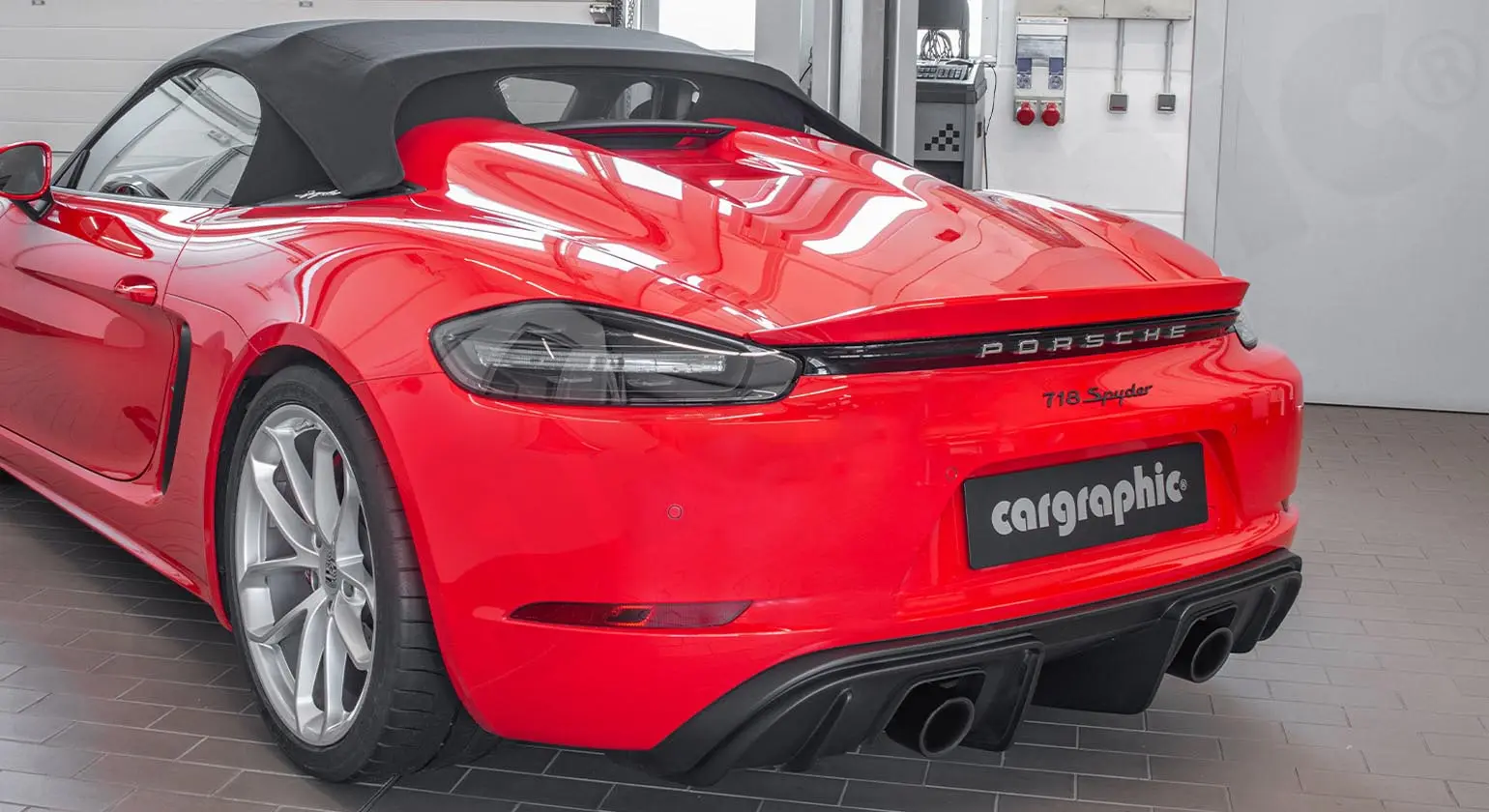 CARGRAPHIC Sport Endrohre für Porsche 718 Anleitung