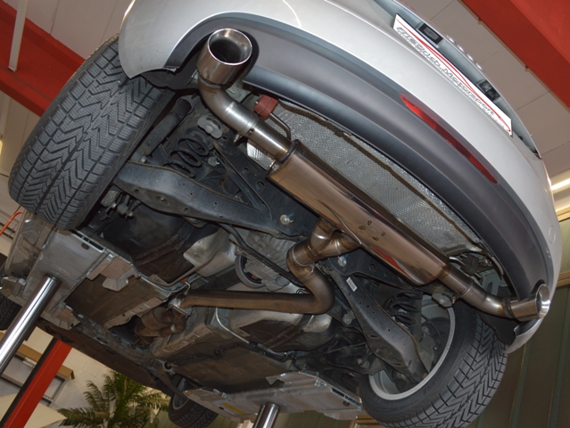 Friedrich Motorsport Duplex-Anlage Audi TT 8J Foto