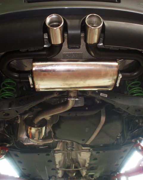 Friedrich Motorsport Gr.A Duplexanlage VW Golf V Foto