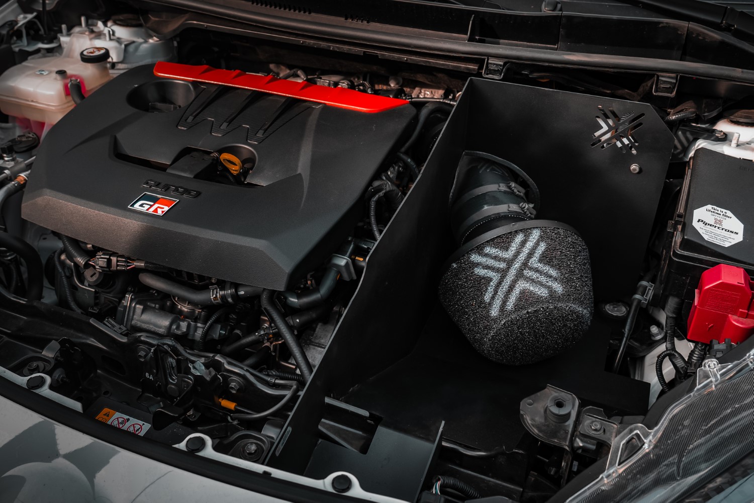 Pipercross Airintake PK433DRY-TUV für Toyota Yaris GR 