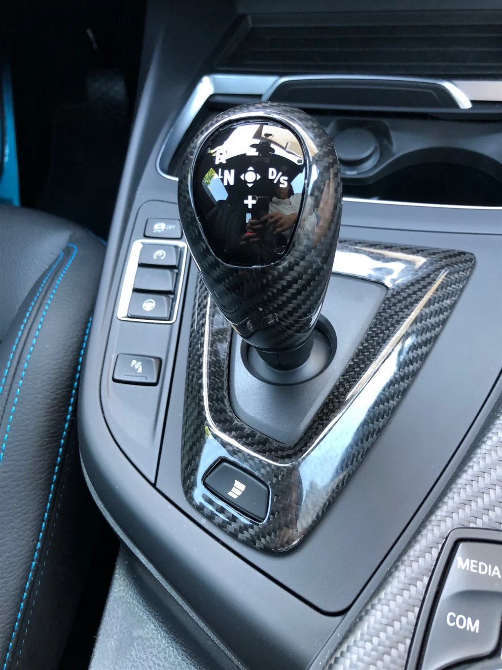 Carbon Schaltknauf für BMW M2C M3 M4 F80 F82 F83 F87 Tuning