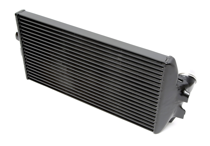 TA Technix Ladeluftkühler für BMW 5er, 6er, 7er Foto