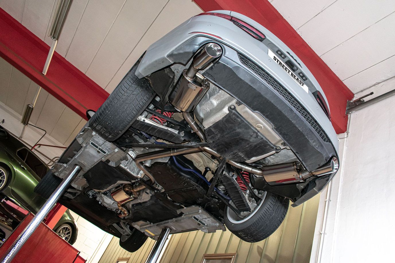 StreetBeast 76mm Duplex-Anlage Audi A4 B9 Foto