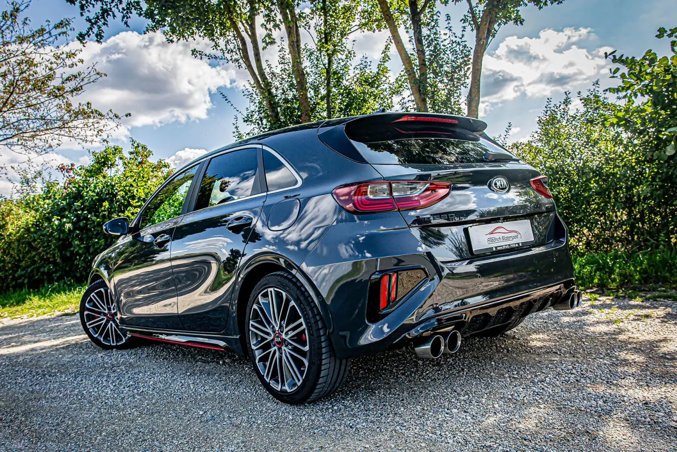 Friedrich Motorsport Duplex-Anlage KIA Ceed GT Foto