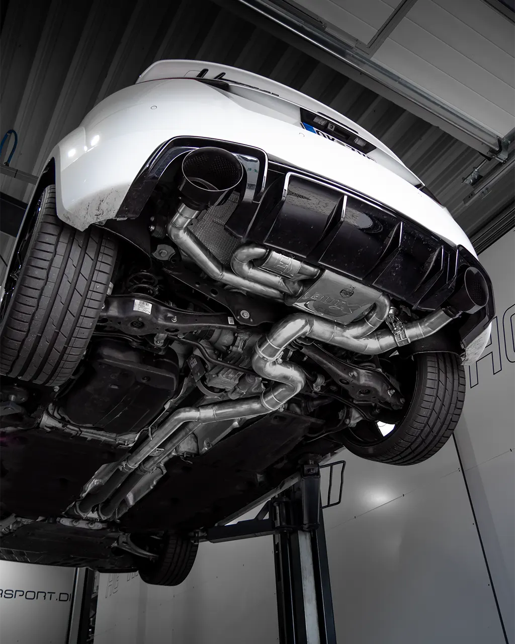 EGO-X Abgasanlage 3,5 Zoll Audi TTRS 8S 400PS 