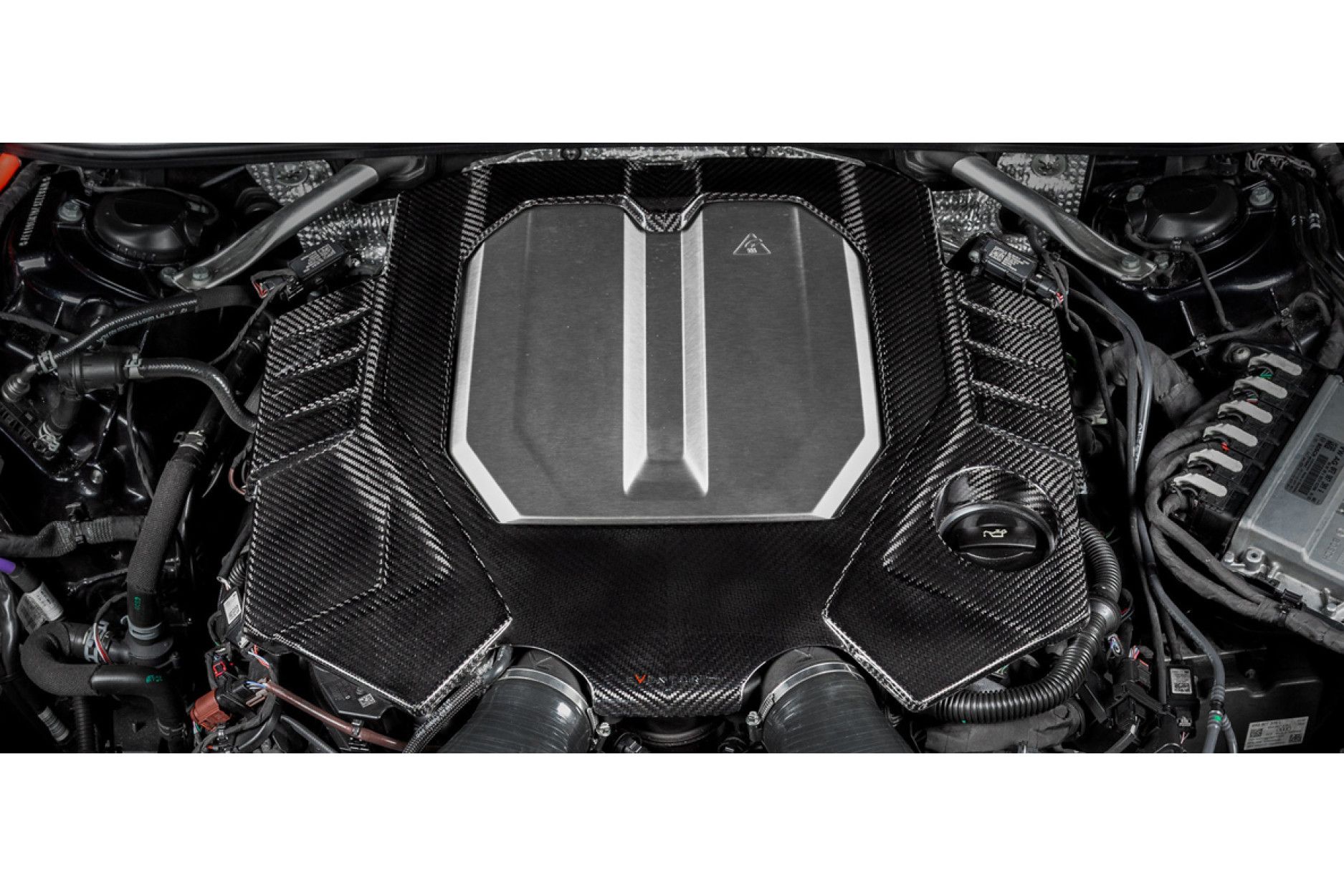 Eventuri Carbon Motorabdeckung Audi C8 RS6 RS7 wo kaufen