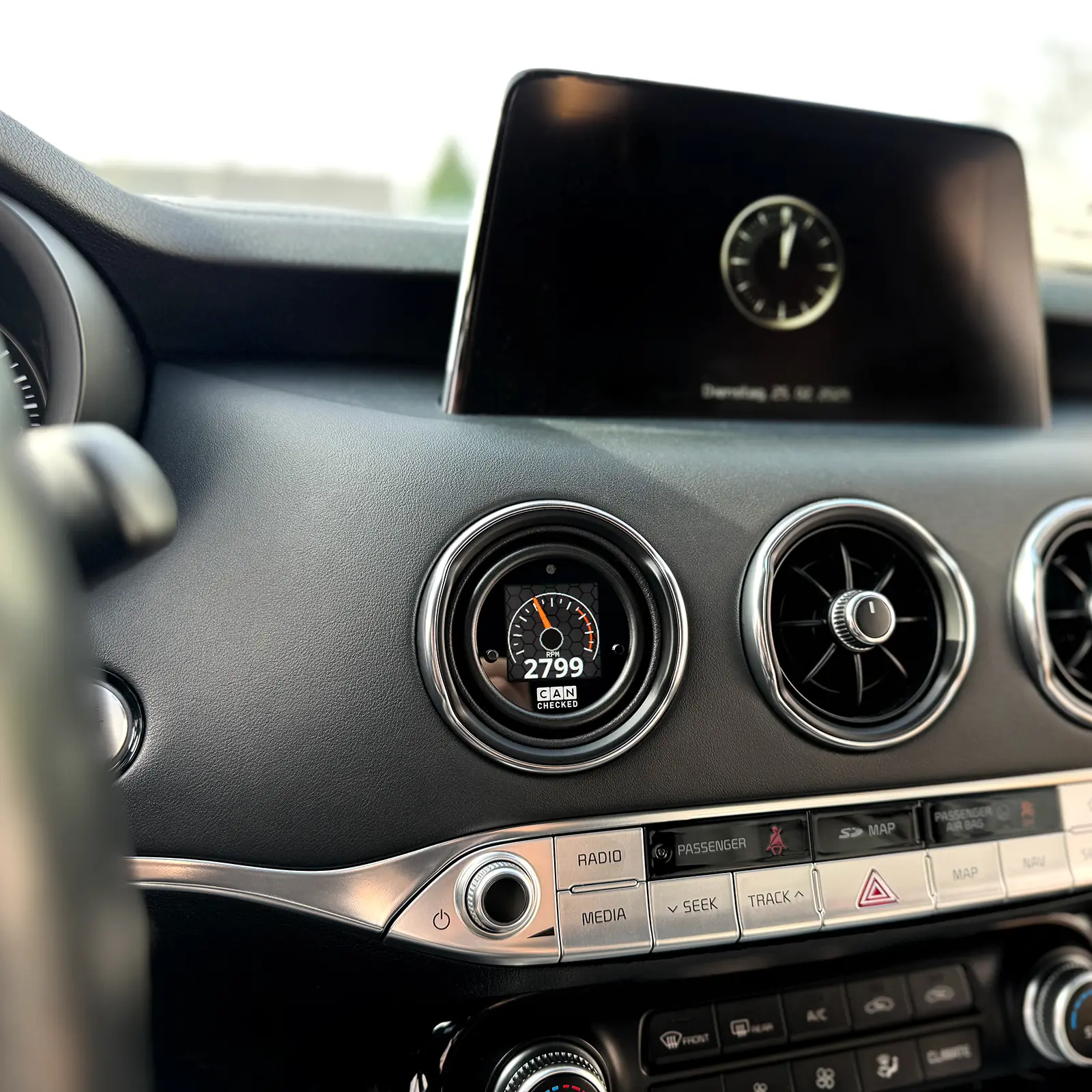 CANchecked Daten-Display MFD15 Gen2 for Kia Stinger LHD/RHD