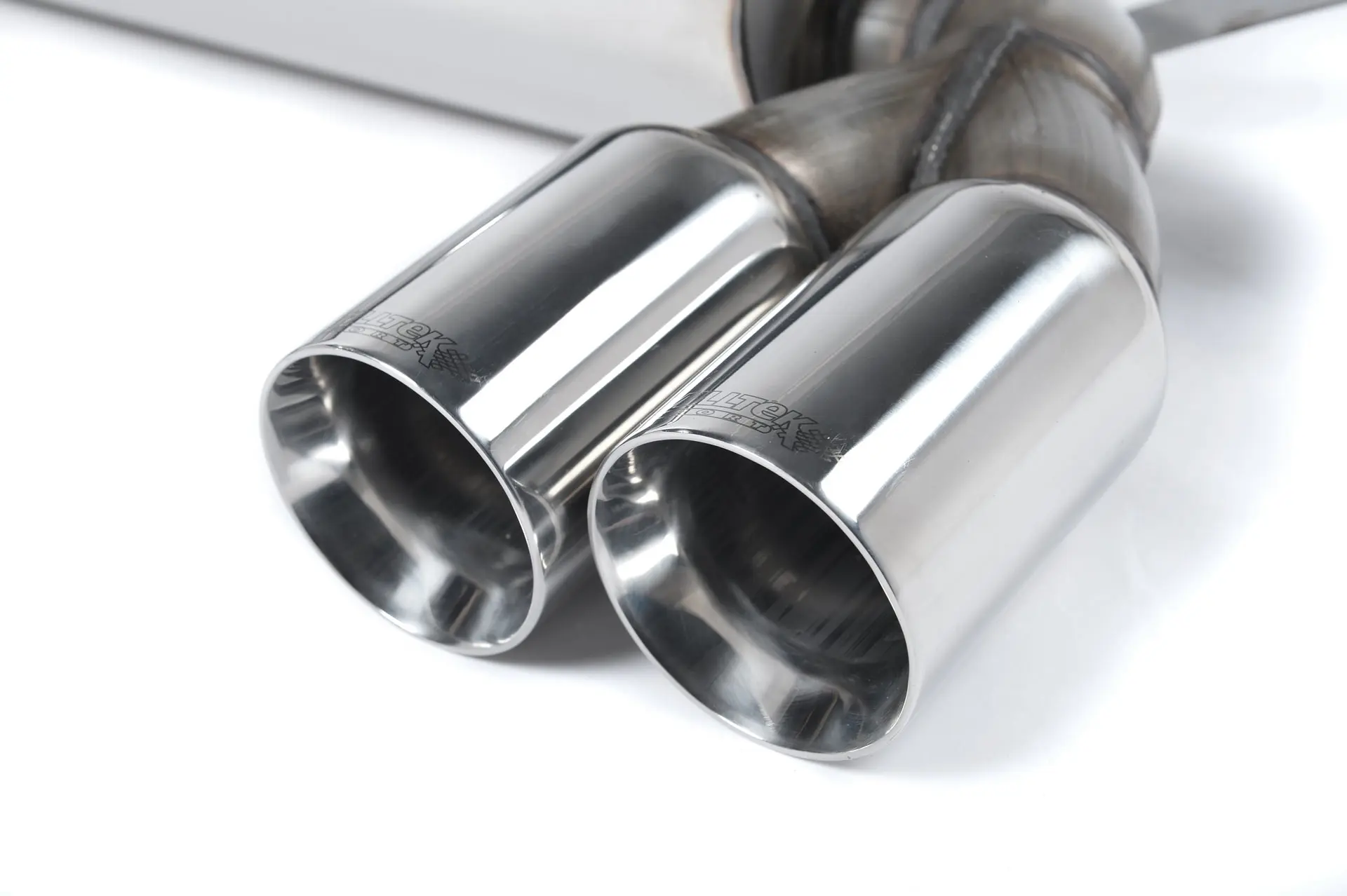 Milltek Endschalldämpfer für BMW E46 M3 CSL 