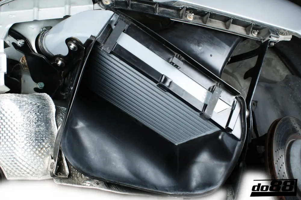 do88 Porsche 996 Turbo GT2 Ladeluftkühler 99-05 Bild